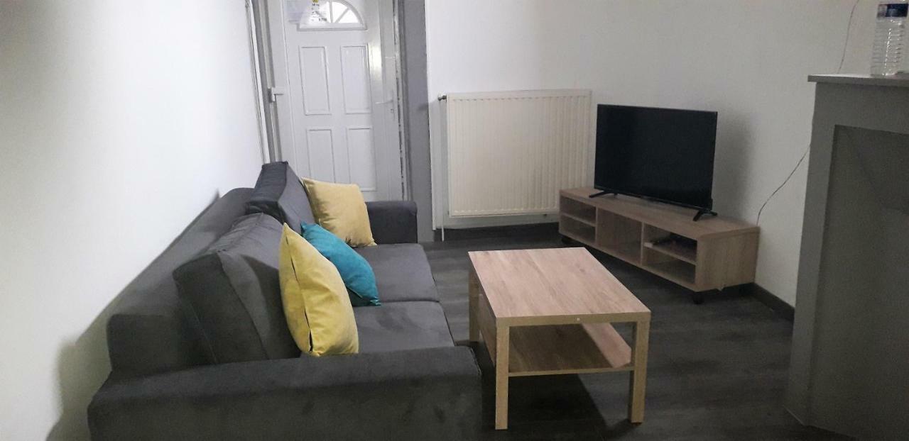 Appart Comme Chez Soi Pusignan Exterior foto